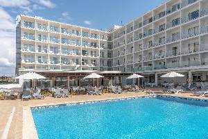 Hotel s bazénem