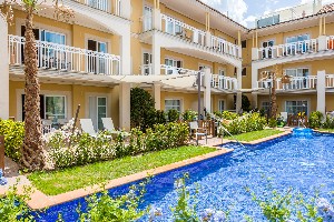 1 Bedroom Suite (SwimUp-PoolTerrace)