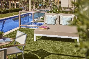 Suite One Bedroom Swim Up