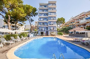 Hotel s bazénem