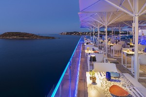 Restaurant The Bow