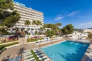 Hotel s bazénem