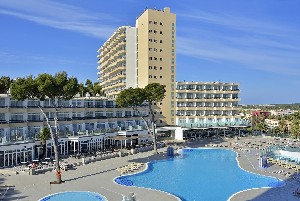 Hotel s bazénem