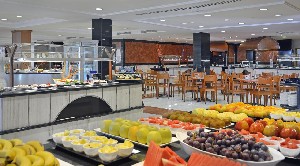 Restaurant/bars