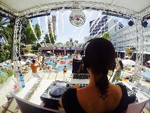Pool Party