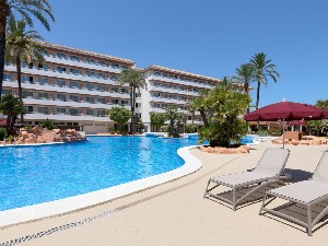 Hotel s bazénem