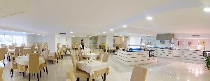 Restaurant/bars