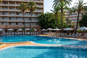 Hotel s bazénem 