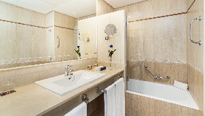 Hotel GLOBALES SANTA LUCIA wakacje