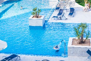 New Nautic Pool