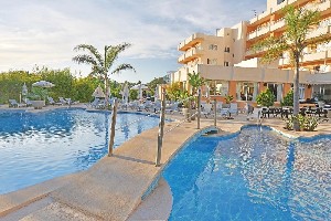 Hotel s bazénem