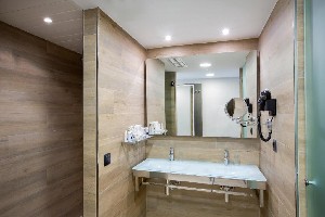 Sample Room