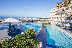 Hotel s bazénem