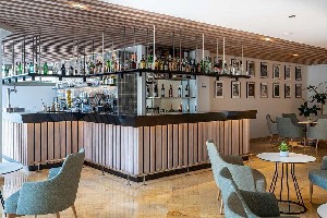 Restaurants&Bars