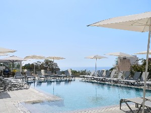 Hotel s bazénem