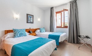apartment in annex building 