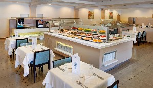 Restaurant/bars