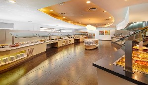 Restaurant/bars