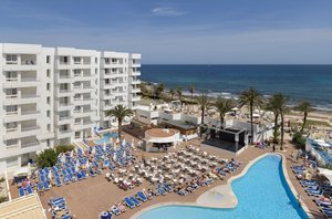 Hotel s bazénem