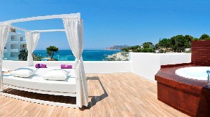 Hotel FERGUS STYLE CALA BLANCA SUITES wakacje