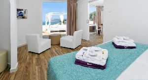 Hotel FERGUS STYLE CALA BLANCA SUITES wakacje