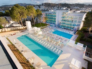 Hotel s bazény