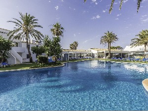 Hotel s bazénem