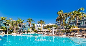 Hotel s bazénem 