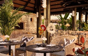 Restaurant/bars