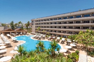 Hotel s bazénem