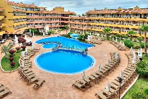 Hotel s bazénem