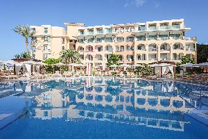 Hotel s bazénem
