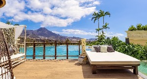 lagoon villa terrace