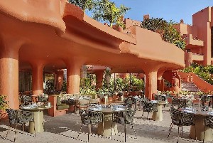 restaurant