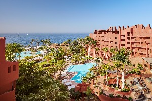 Hotel s bazénem 