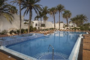Hotel s bazénem
