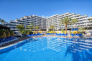 Hotel s bazénem
