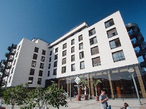 Hotel ZENTRAL CENTER wakacje