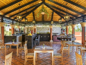 Hotel HOTEL LAS AGUILAS TENERIFE, AFFILIATED BY MELIA wakacje