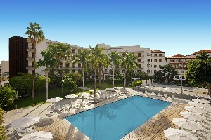 Hotel s bazénem
