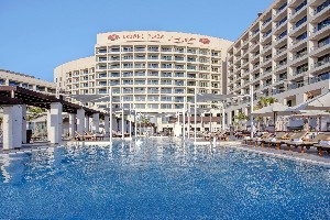 Hotel s bazénem