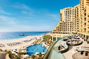 Hotel s bazénem