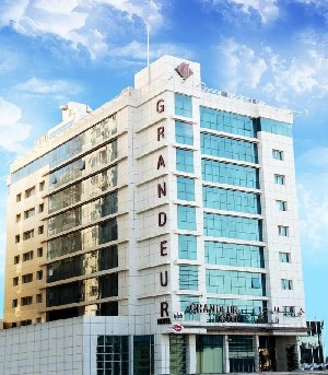 Spojené arabské emiráty, Dubaj, Jumeirah Beach - GRANDEUR