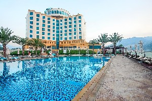 Hotel s bazénem
