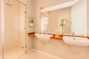 Hotel MERMAID HOTEL & CLUB wakacje