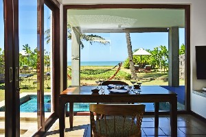 One bedroom with plunge pool.