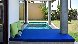 One bedroom with plunge pool.