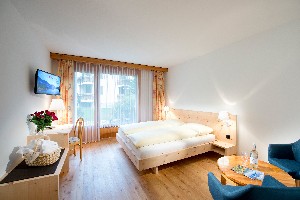 Hotel CHESA SURLEJ wakacje