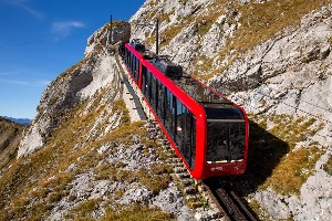 Pilatus_Zahnradbahn_2022_213105.JPG