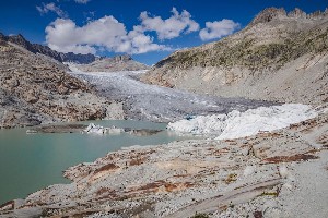 Švýcarský ledovec Rhonegletscher v sedle Furka Pass - zájezdy za přírodou do Švýcarska